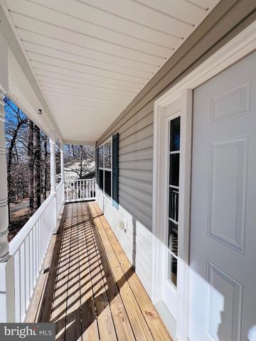 6193 WHEELER DR, King George, VA 22485