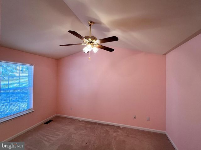 6193 WHEELER DR, King George, VA 22485