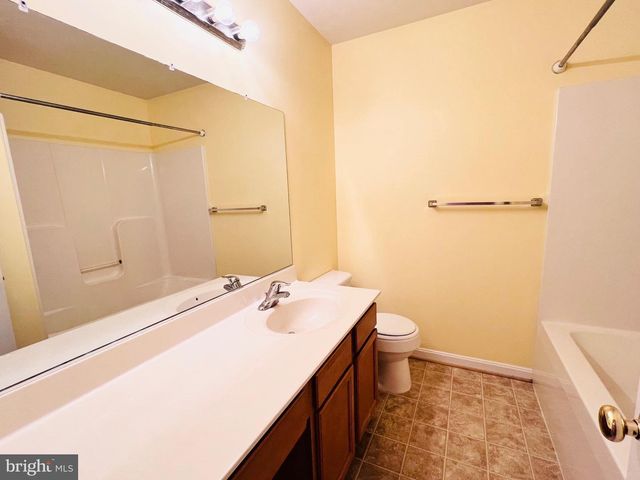 6193 WHEELER DR, King George, VA 22485