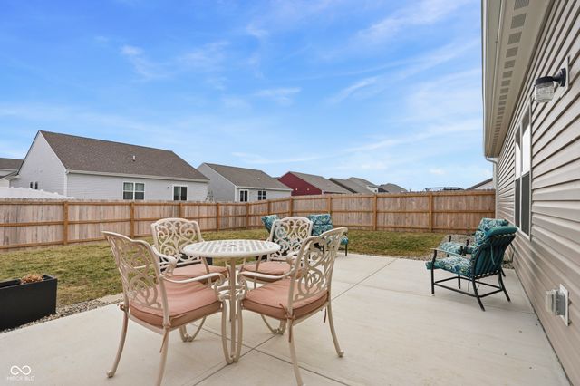 1483 Pine Bark Lane, Sheridan, IN 46069