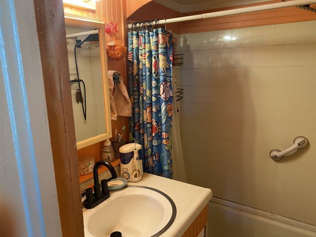 107 Twin Oaks Dr, Bell Buckle, TN 37020