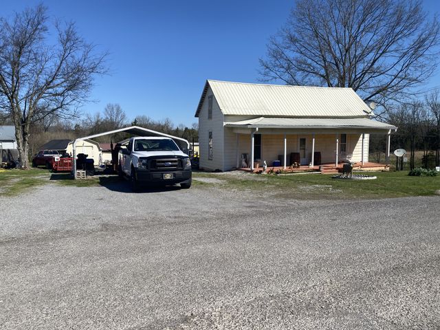 107 Twin Oaks Dr, Bell Buckle, TN 37020