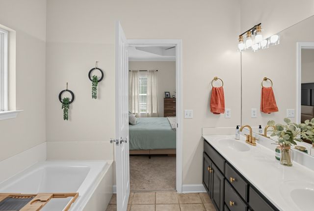 3007 Hollowfield Ln, Greenbrier, TN 37073