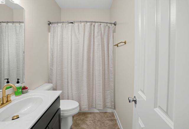 3007 Hollowfield Ln, Greenbrier, TN 37073
