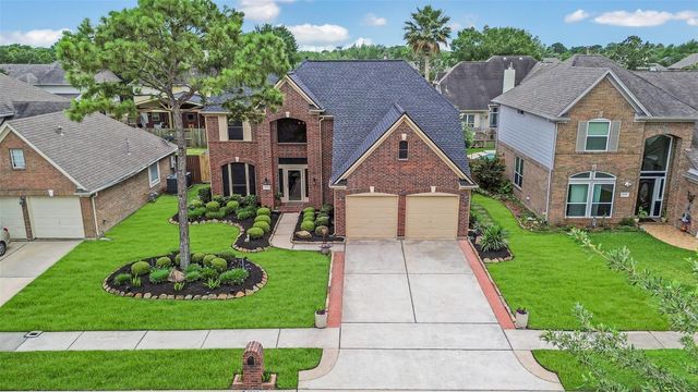 10904 Sycamore Drive N, La Porte, TX 77571
