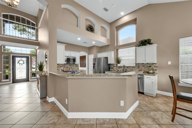 10904 Sycamore Drive N, La Porte, TX 77571