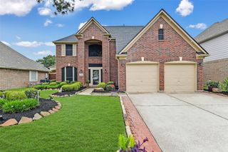 10904 Sycamore Drive N, La Porte, TX 77571