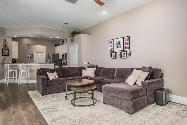 438 EQUINE DRIVE, Tarpon Springs, FL 34688