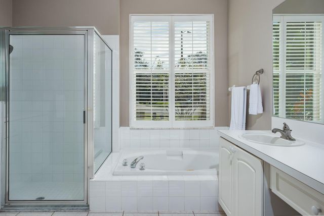 438 EQUINE DRIVE, Tarpon Springs, FL 34688