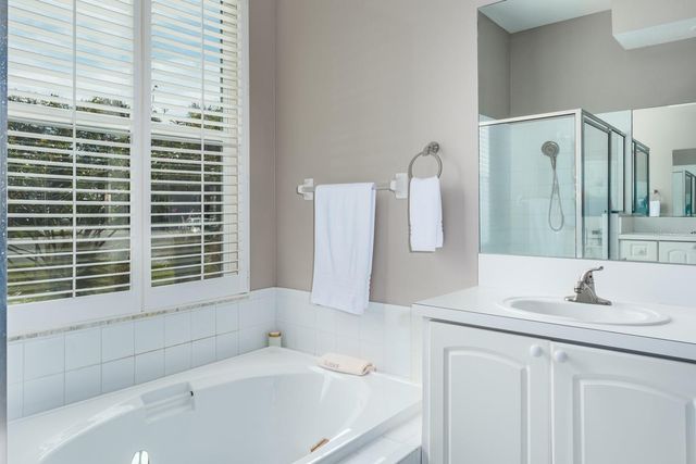 438 EQUINE DRIVE, Tarpon Springs, FL 34688