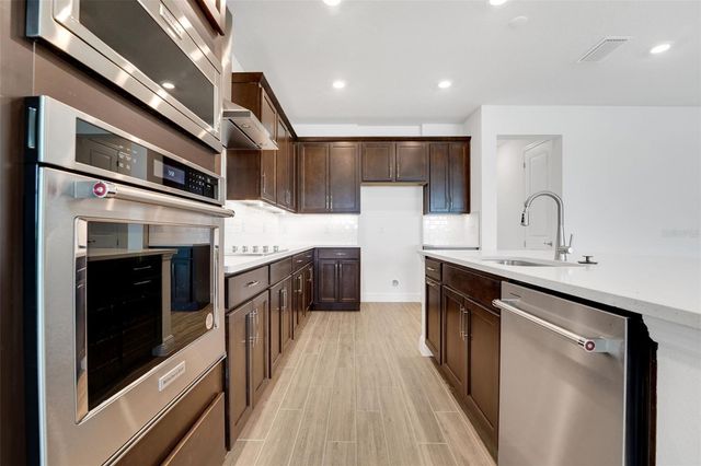 7445 SEA MANATEE STREET, Parrish, FL 34219