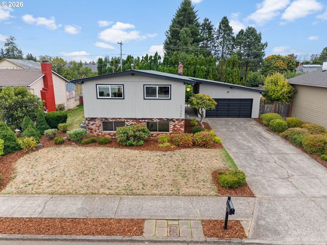 17355 Ne WASCO St, Portland, OR 97230