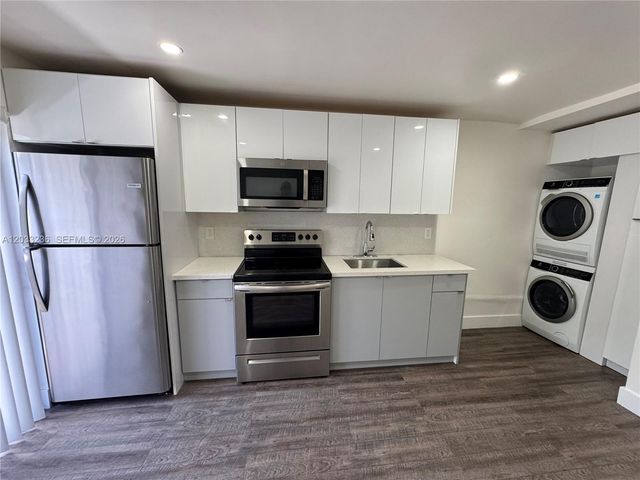 3011 SW 1st Avenue 6, Miami, FL 33129