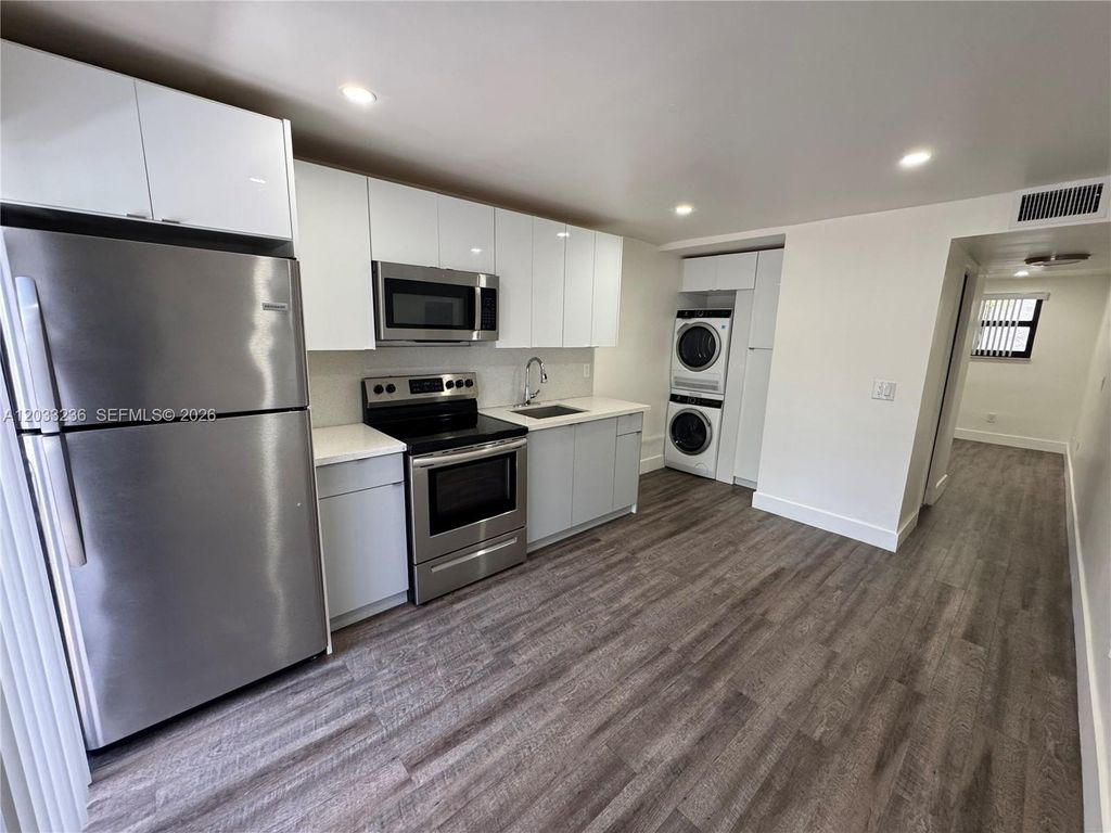 3011 SW 1st Avenue 6, Miami, FL 33129