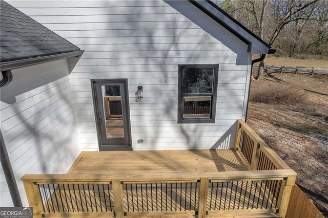 274 WHITE Street, Hoschton, GA 30548