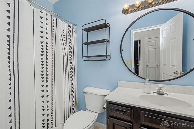 4911 Sir Gregory Way, Middletown, OH 45044
