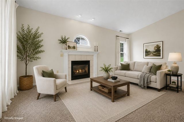 4911 Sir Gregory Way, Middletown, OH 45044