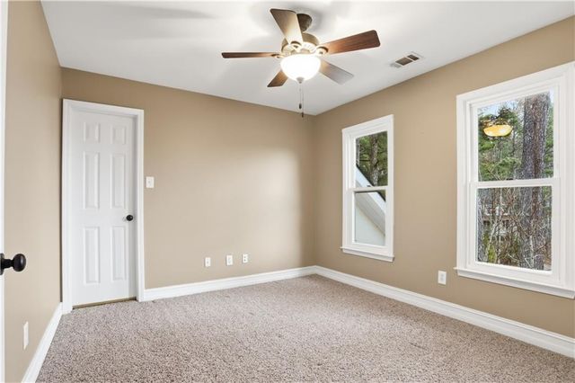 1307 Amberwood Drive, Woodstock, GA 30189