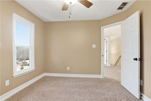 1307 Amberwood Drive, Woodstock, GA 30189