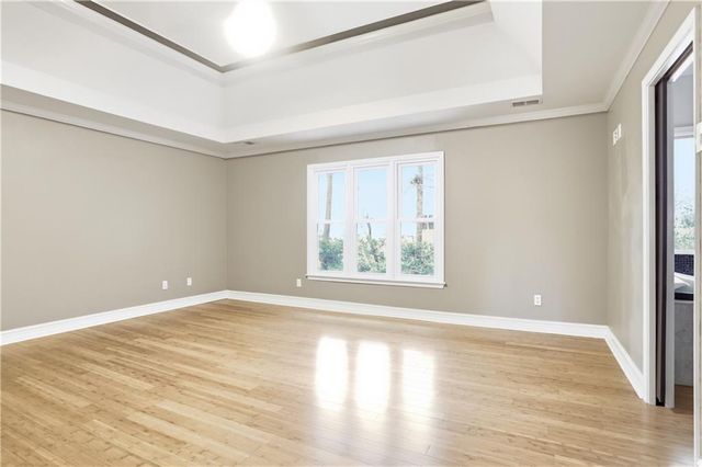 1307 Amberwood Drive, Woodstock, GA 30189