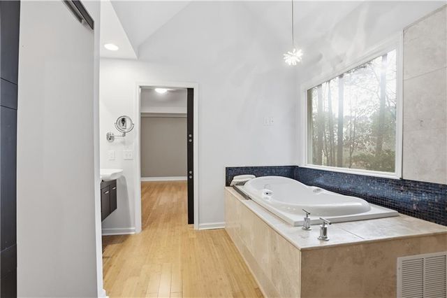 1307 Amberwood Drive, Woodstock, GA 30189