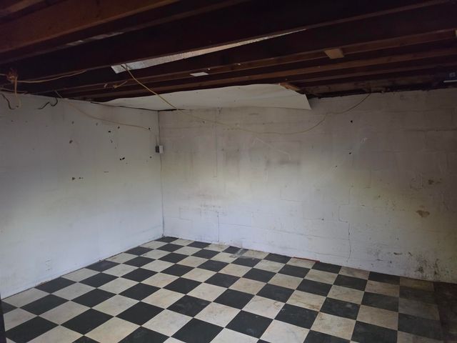 822 Broadway Street, Waterloo, IA 50703