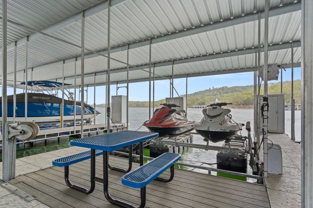 207 Main Channel Drive, Kimberling City, MO 65686