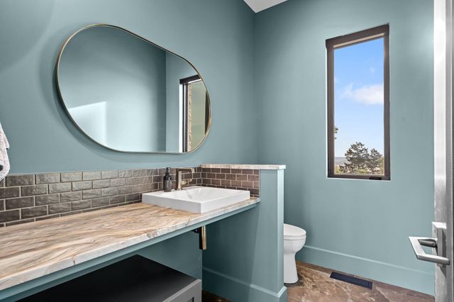 207 Main Channel Drive, Kimberling City, MO 65686