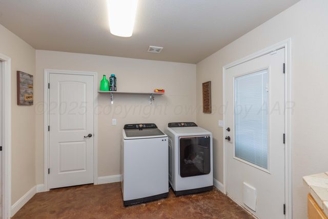 1301 Moon Ridge Lane, Amarillo, TX 79012