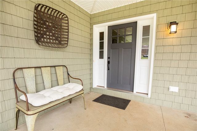 262 Windy Point Rd, Marion Twp, PA 16038