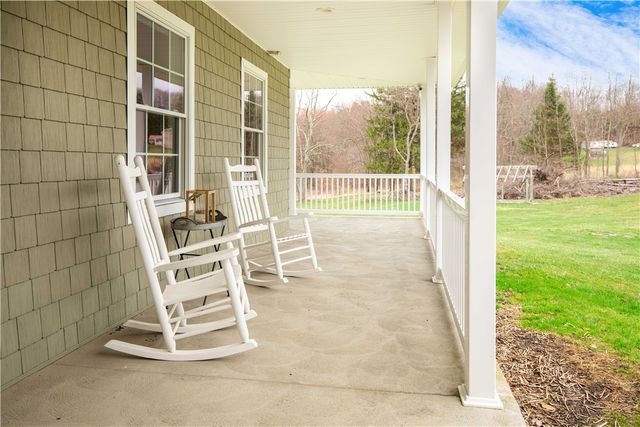 262 Windy Point Rd, Marion Twp, PA 16038