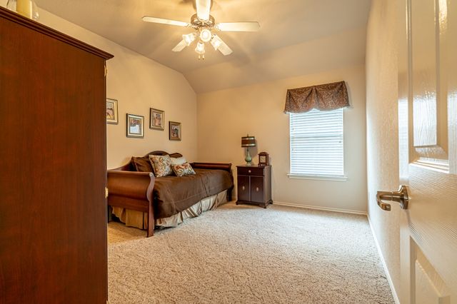 1010 Loblolly Pine Drive, Arlington, TX 76012