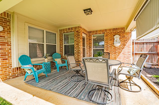 1010 Loblolly Pine Drive, Arlington, TX 76012