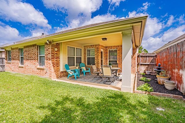 1010 Loblolly Pine Drive, Arlington, TX 76012