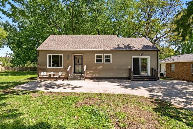 3804 15th Street B, Moline, IL 61265