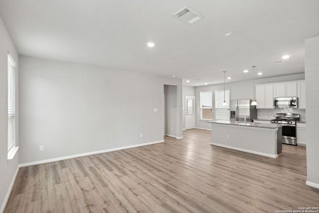 5150 Longhorn, Converse, TX 78109