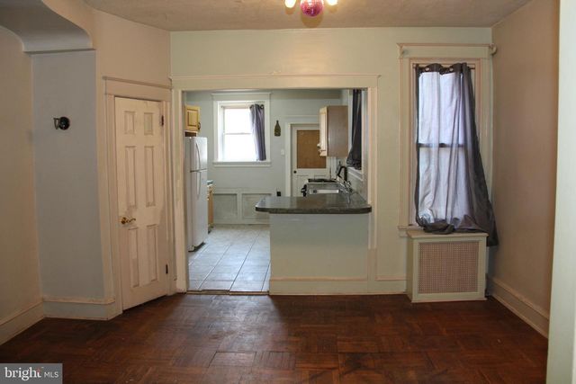 4621 G ST, Philadelphia, PA 19120