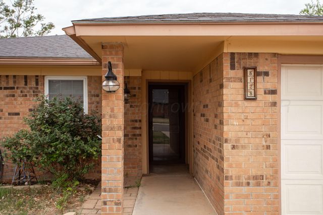 8128 CORONADO Trail, Amarillo, TX 79110