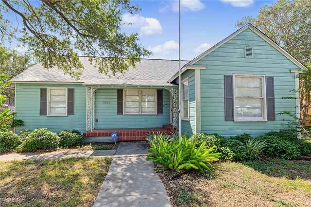 3253 Austin St, Corpus Christi, TX 78404