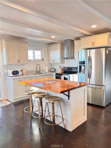 1746 Golden Sands, Landers, CA 92285