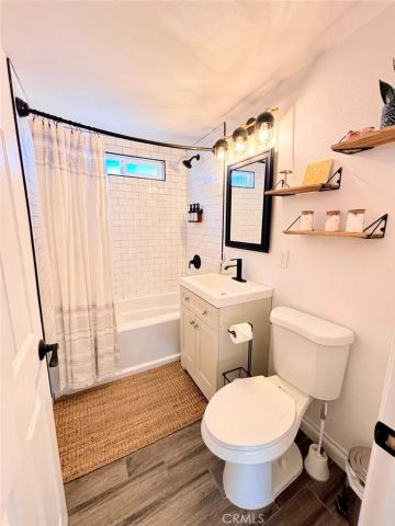 1746 Golden Sands, Landers, CA 92285