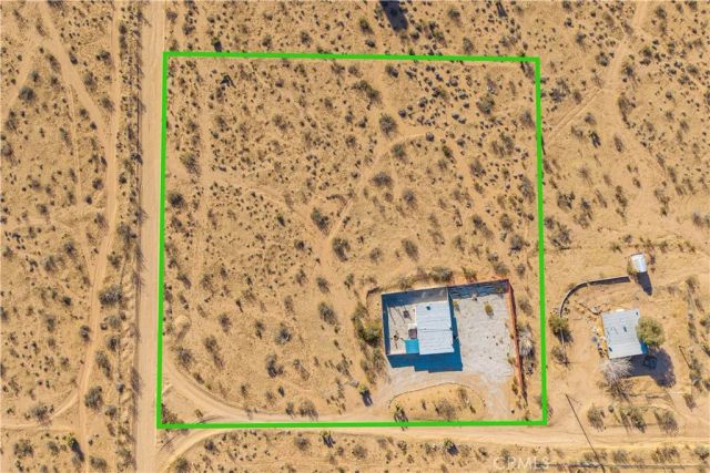 1746 Golden Sands, Landers, CA 92285