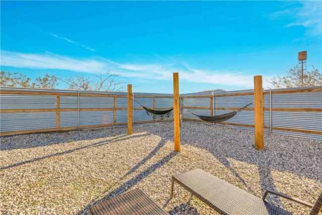 1746 Golden Sands, Landers, CA 92285