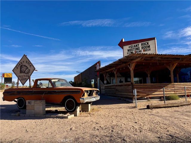 1746 Golden Sands, Landers, CA 92285