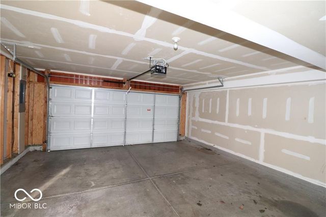 10845 Muddy River Road, Indianapolis, IN 46234