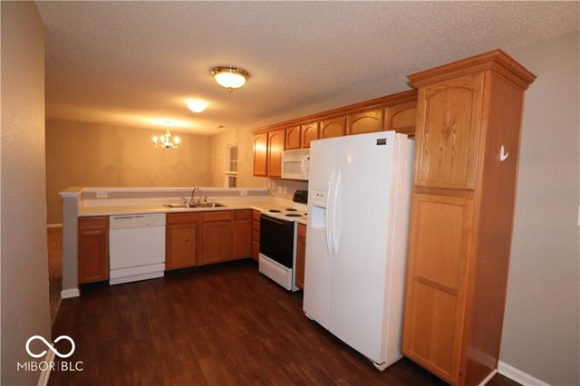 10845 Muddy River Road, Indianapolis, IN 46234