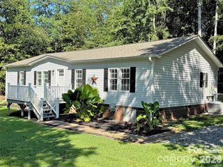 3433 Spinner Court, Sherrills Ford, NC 28673