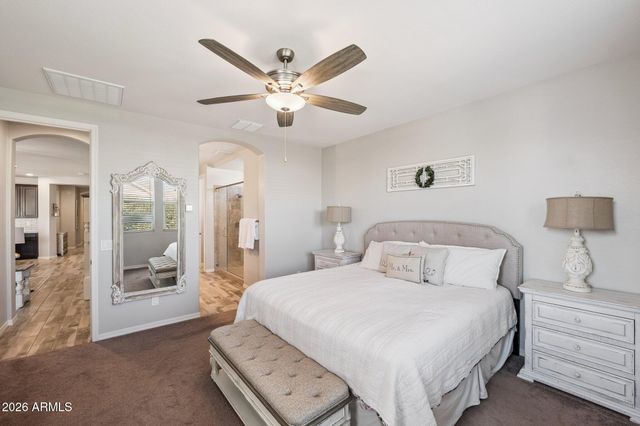 2820 W Havasu Drive, San Tan Valley, AZ 85144