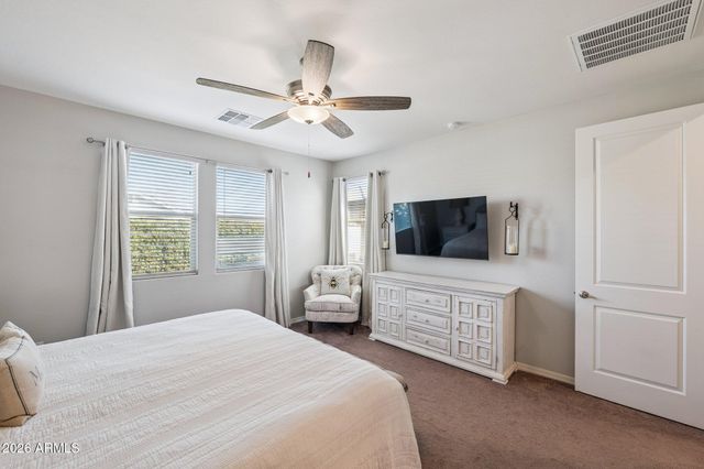 2820 W Havasu Drive, San Tan Valley, AZ 85144