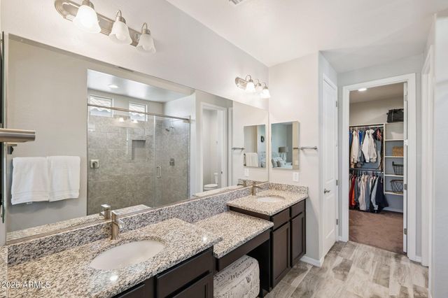 2820 W Havasu Drive, San Tan Valley, AZ 85144